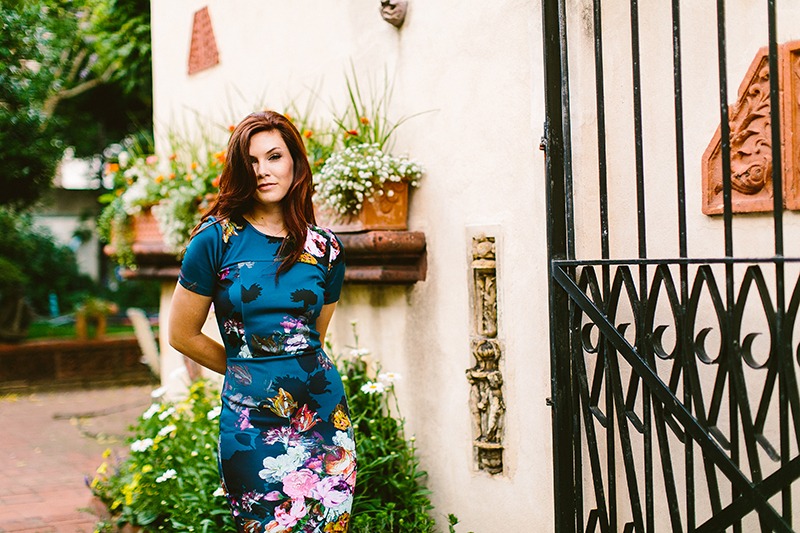 Philadelphia Garden Engagement Shoot (8)